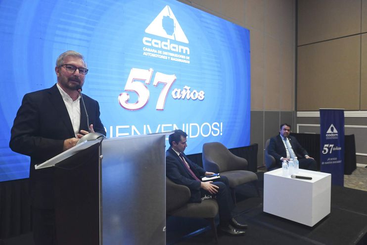 La electromovilidad tiene un horizonte de ahorro de US$ 3.000 millones al año, estiman