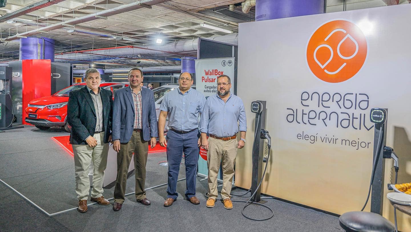 CADAM y Energía Alternativa realizan alianza en la vigésima quinta edición de CADAM MOTOR SHOW